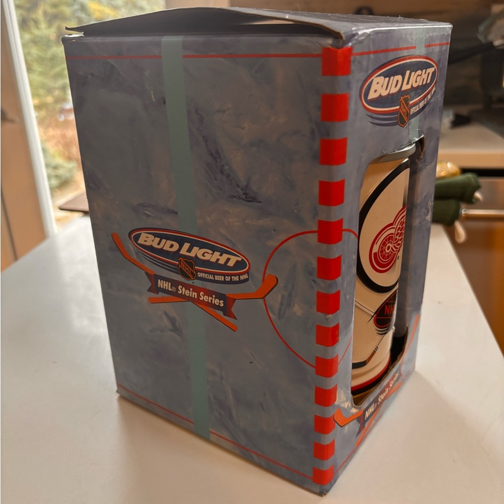 Bud Light NHL Stein Series Box